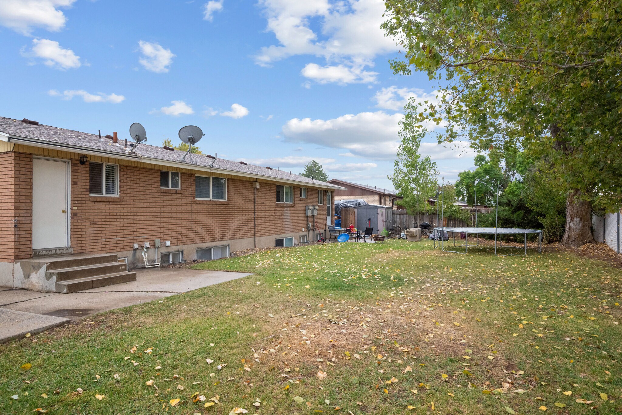 Building Photo - 287 N 300 W