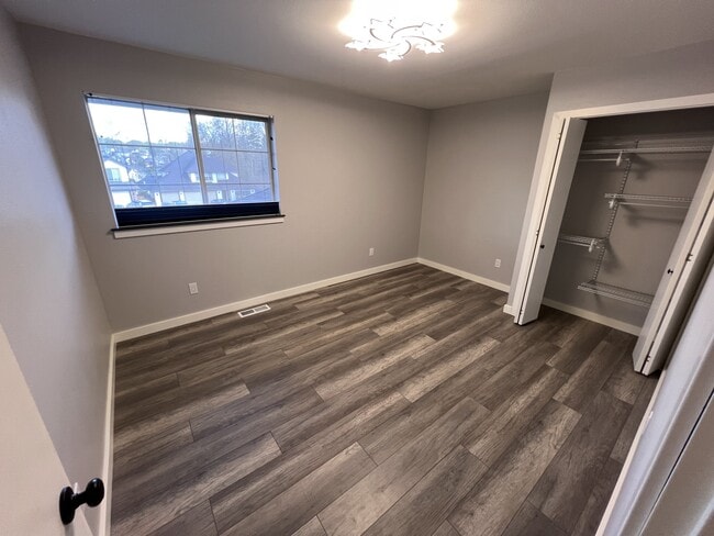 Building Photo - 27037 111th Ct SE