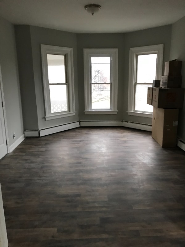 Building Photo - 21 Williams St