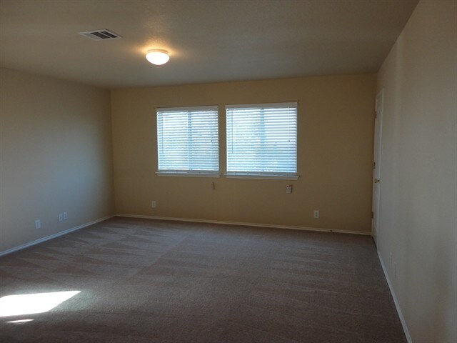 Building Photo - 12515 Skyline Mesa