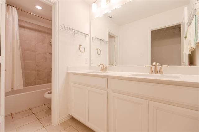 Building Photo - 2340 Willow Garden Dr