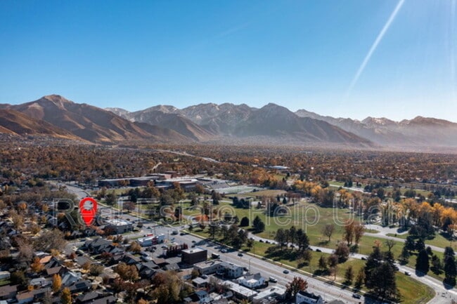 Building Photo - 2009 S 1500 E