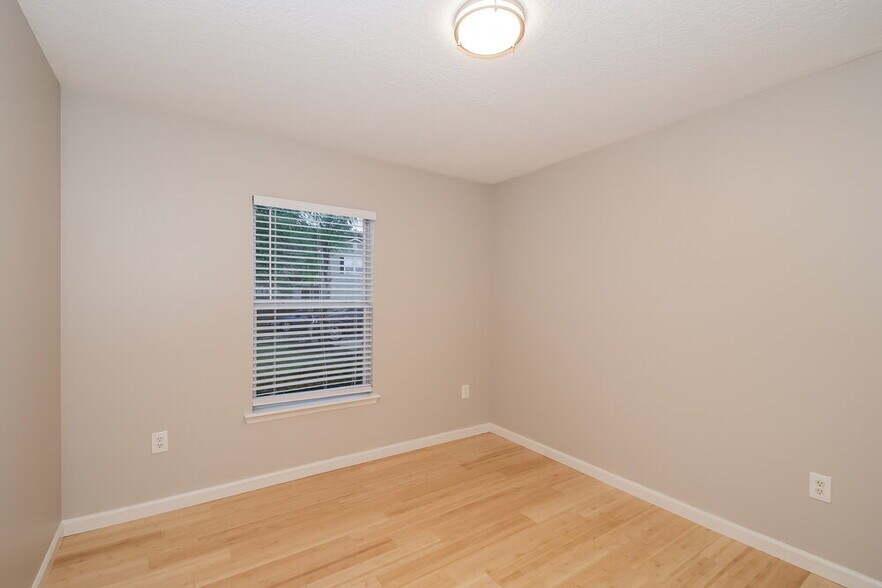 Building Photo - 1153 Dawn Creek Ct
