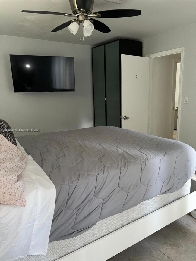 Building Photo - 690 NW 68th Ave