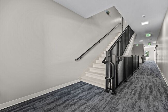 Building Photo - The Bookcliff: Chic 1-Bedroom Retreat: Sop...