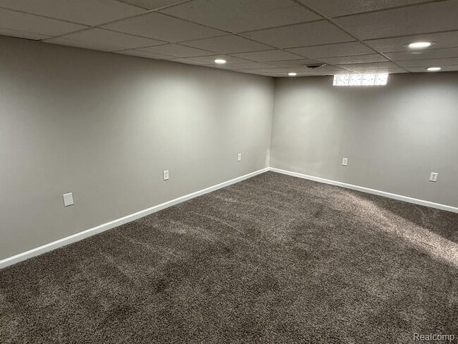 Building Photo - 13661 Kingston St