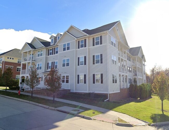 Building Photo - 1661 McCleary Ln