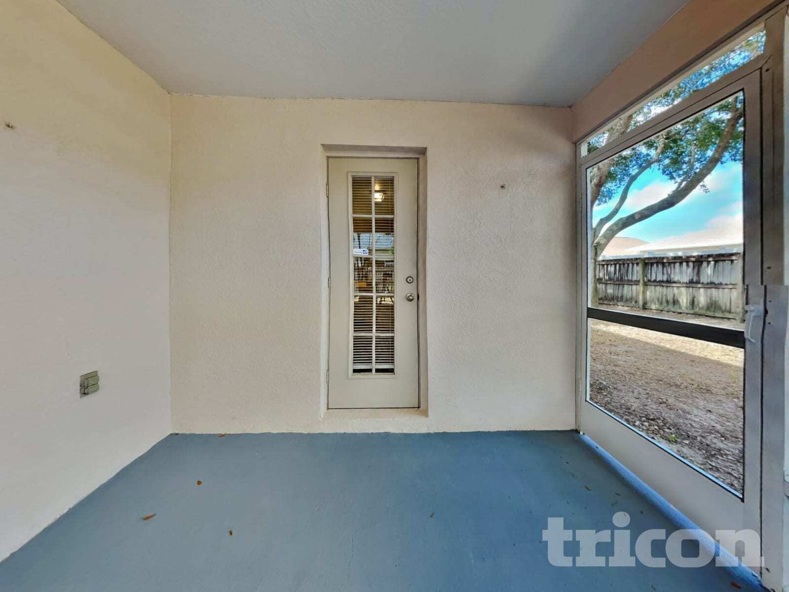 Building Photo - 24349 Rolling View Ct