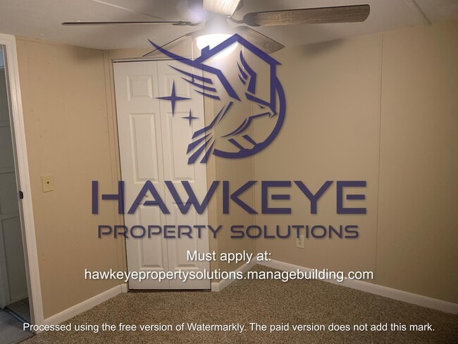 Building Photo - 530 Skyline Dr E