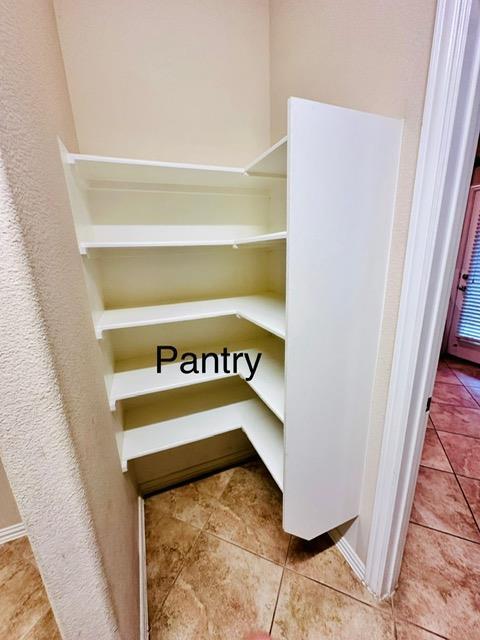 Building Photo - 1404 Harvest Bend Ln