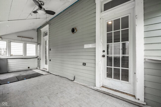 Building Photo - 1418 Olive St
