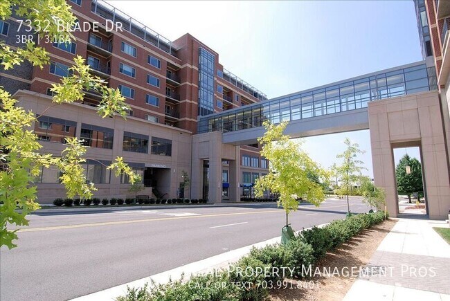 Building Photo - 7332 Blade Dr