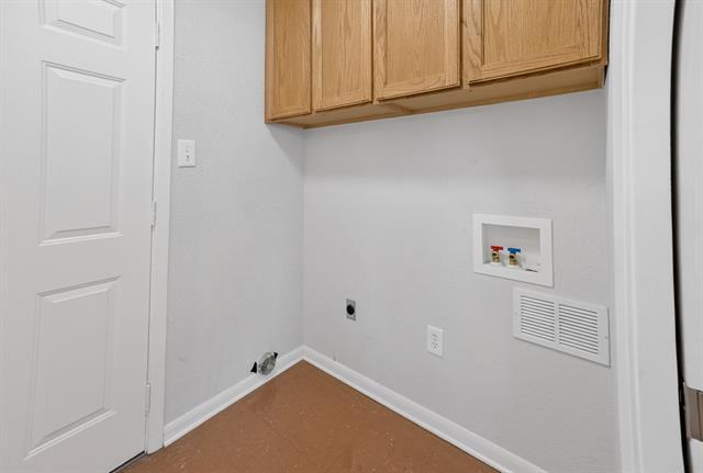 Building Photo - 3021 Ryan Pl Dr