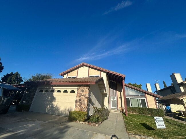 Primary Photo - Spacious 4bed/3bath House for rent