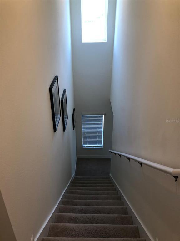 Building Photo - 921 Las Fuentes Dr