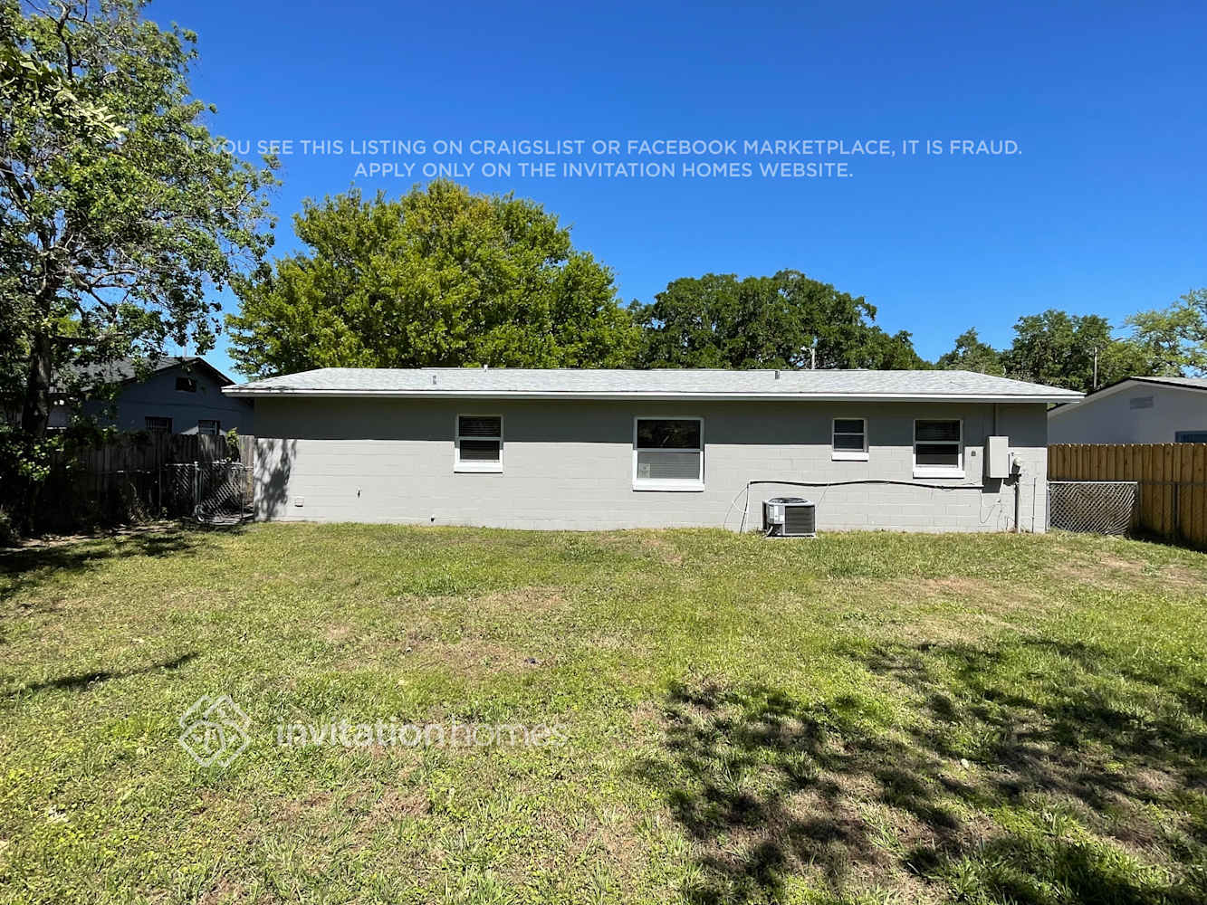 Building Photo - 5392 Lily St