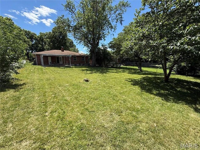 Building Photo - 6321 Monterey Dr