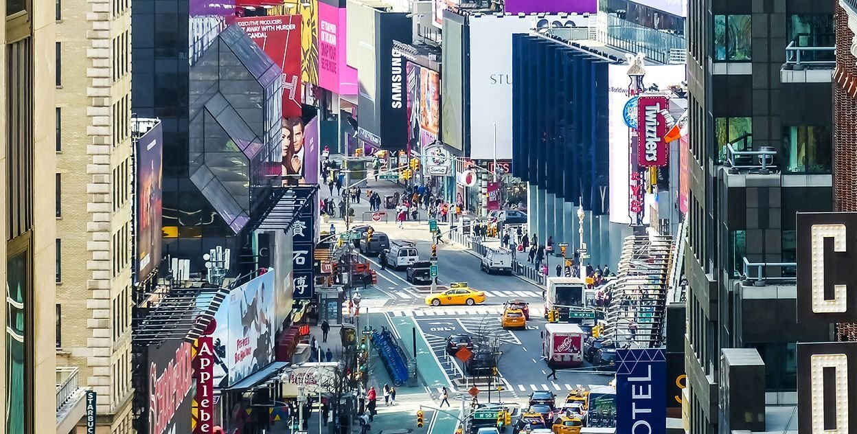 Building Photo - 211 W 56th St