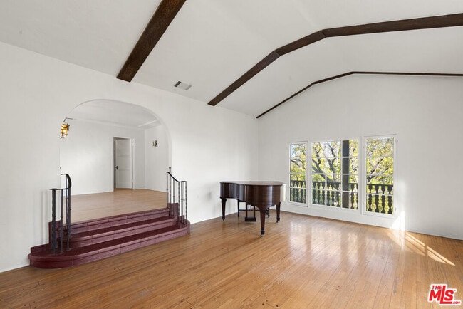 Building Photo - 2901 Angus St