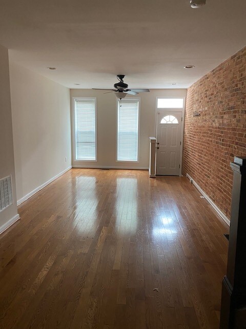 Building Photo - 1420 Marshall St