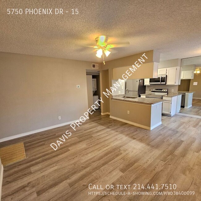 Building Photo - 5750 Phoenix Dr