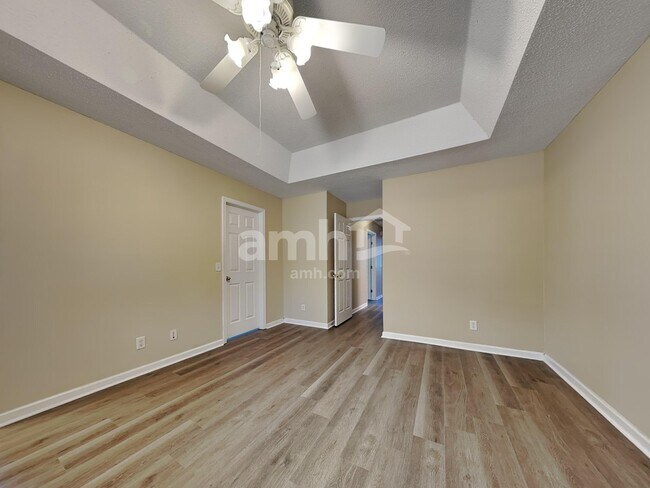 Building Photo - 263 Silver Brook Cir