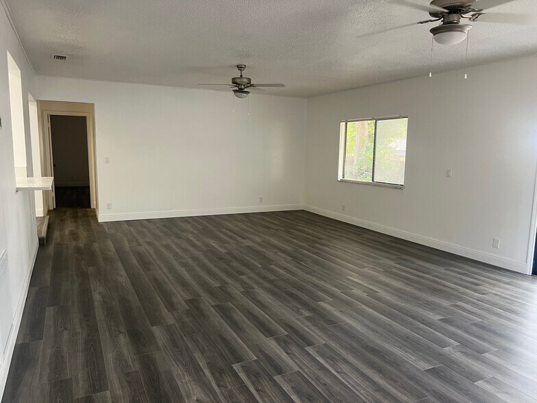 Building Photo - 3500 SW 150th Lane Rd