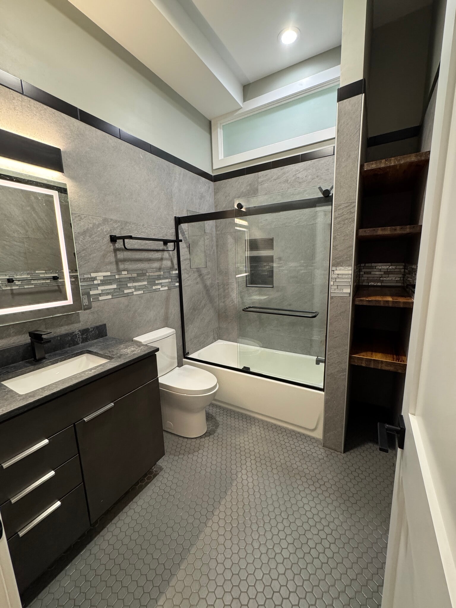 Bathroom - 2031 Maryland Ave