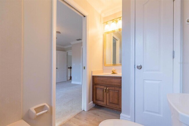 Building Photo - 6545 Brentwood Dr.