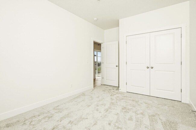 Building Photo - 1593 N 110 W