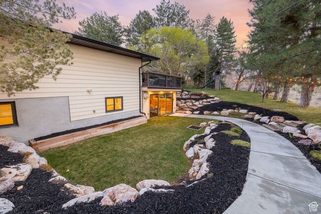 Building Photo - Beautiful 4 Bd. 3 Bath Home w/Mother-In-La...