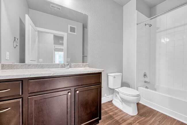 Building Photo - $1,775 - 2 Bed, 2 Bath Condo in Aurora with Central AC, and In Unit Laundry!