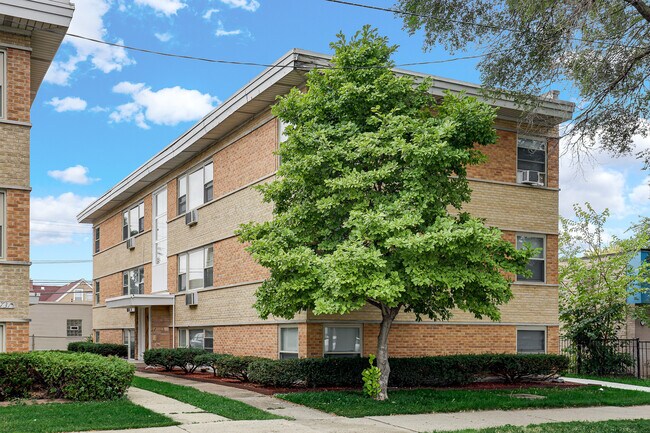 Primary Photo - 3725 N Harlem Ave