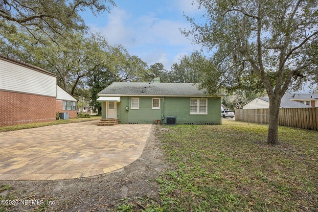 Building Photo - 1406 San Mateo Ave