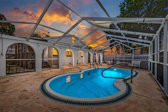 Building Photo - 3620 E Tampa Cir