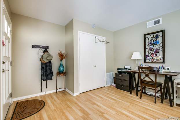 Building Photo - 103 Oakhurst Pl