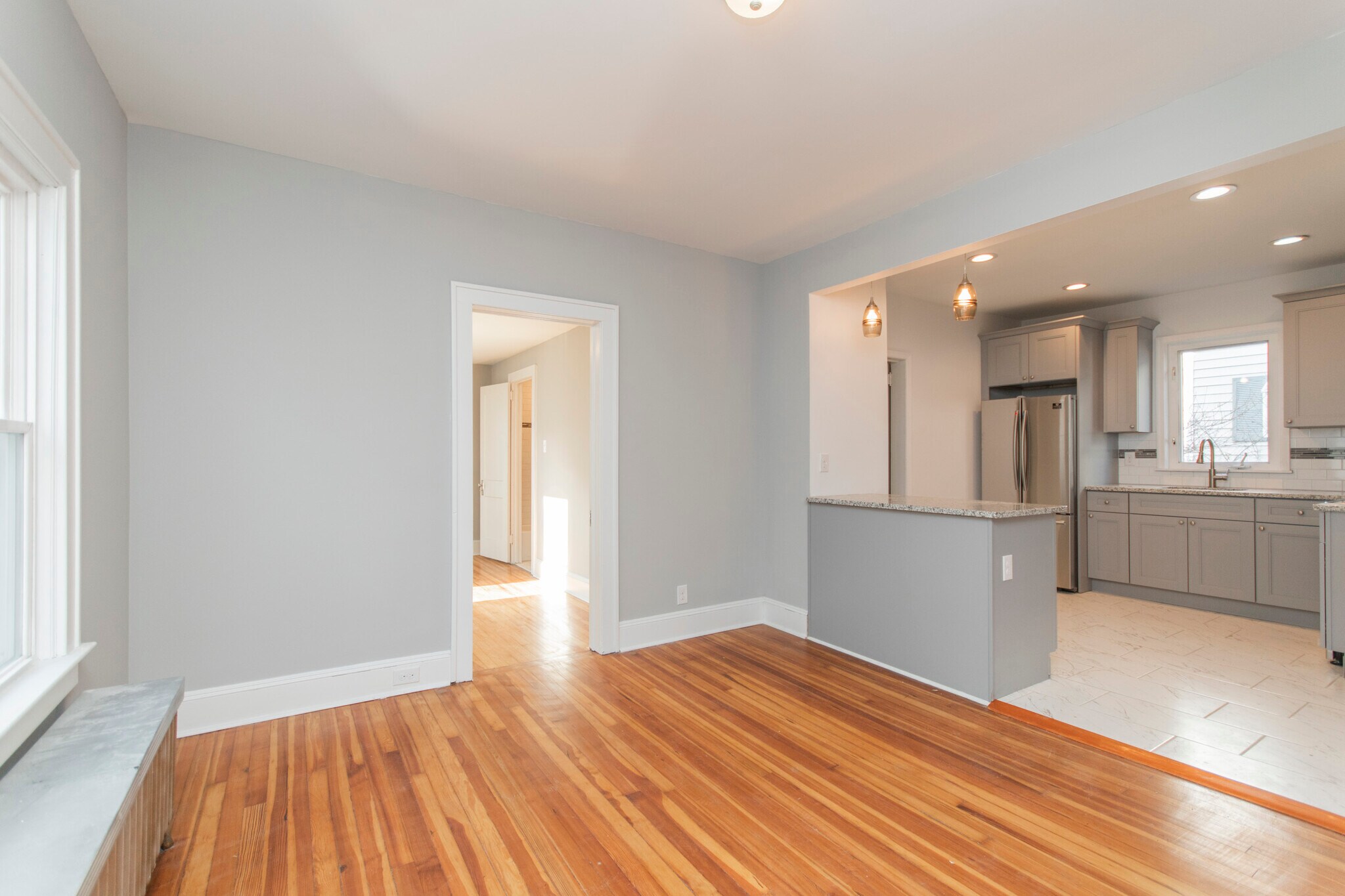Dining Room - 115 N Lafayette Ave