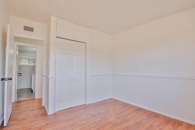Building Photo - 2727 66th St