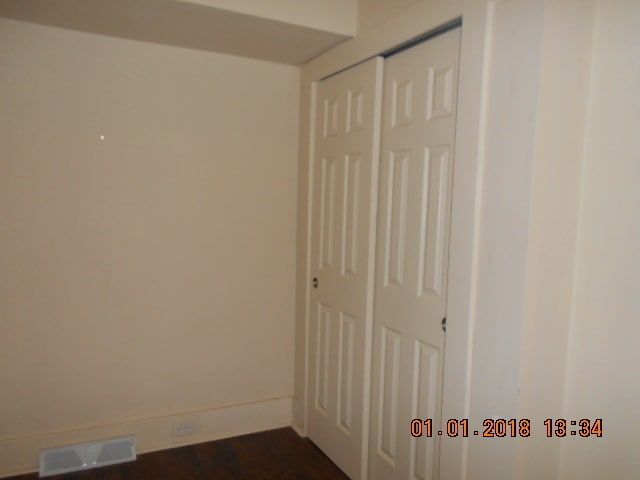 Building Photo - 2bd 1ba Home Washer and Dryer