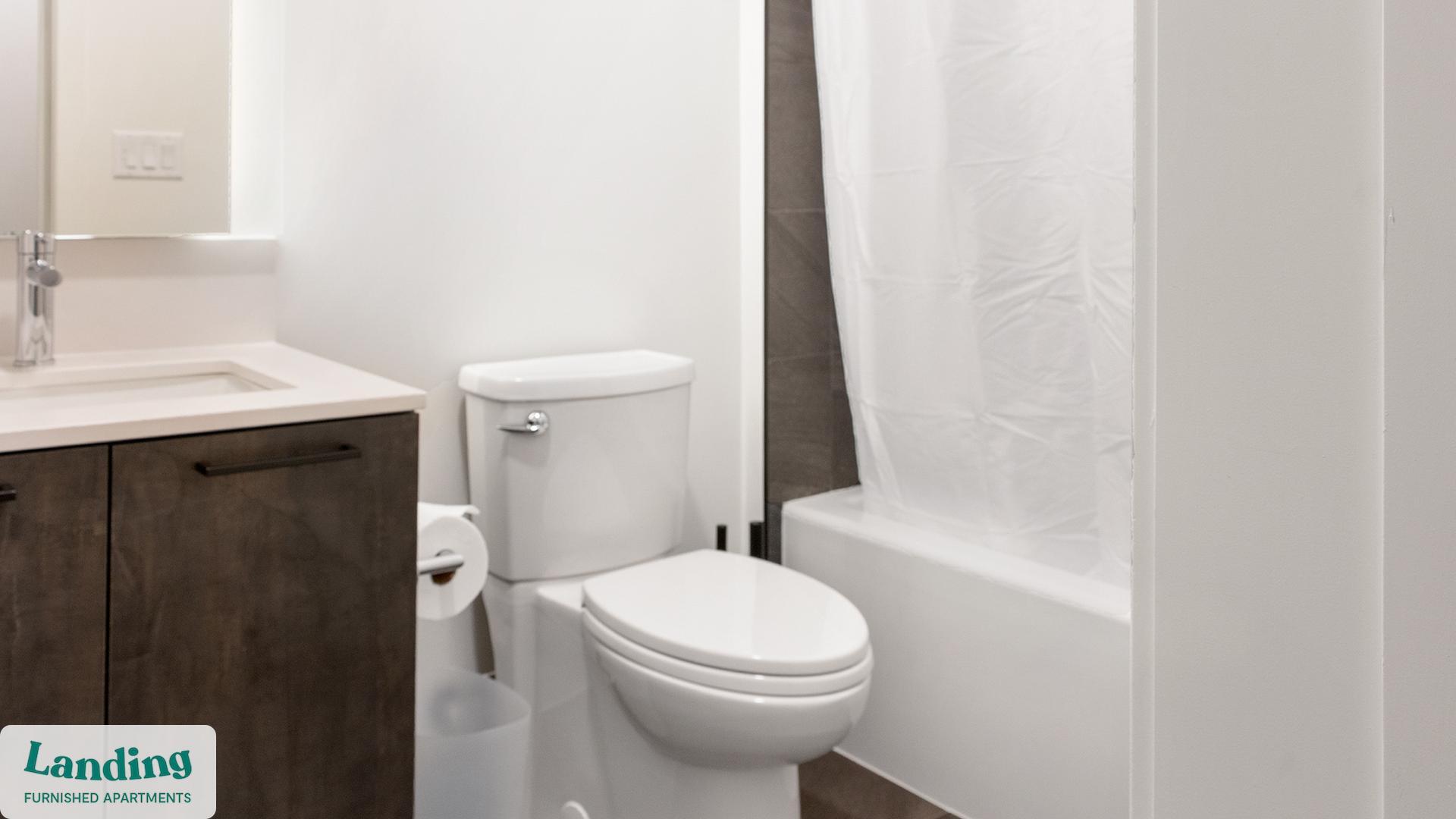 Building Photo - 632 Howard Rd SE