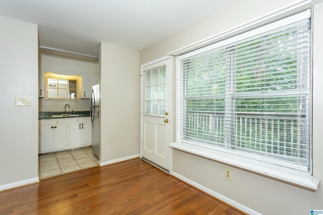 Building Photo - 2014 Montreat Pkwy