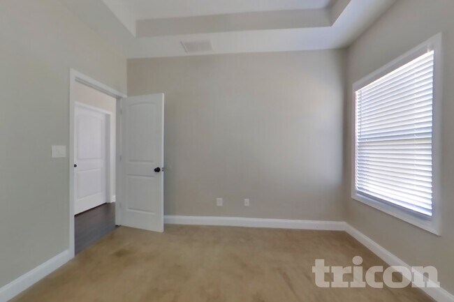 Building Photo - 268 Cranbrooke Dr