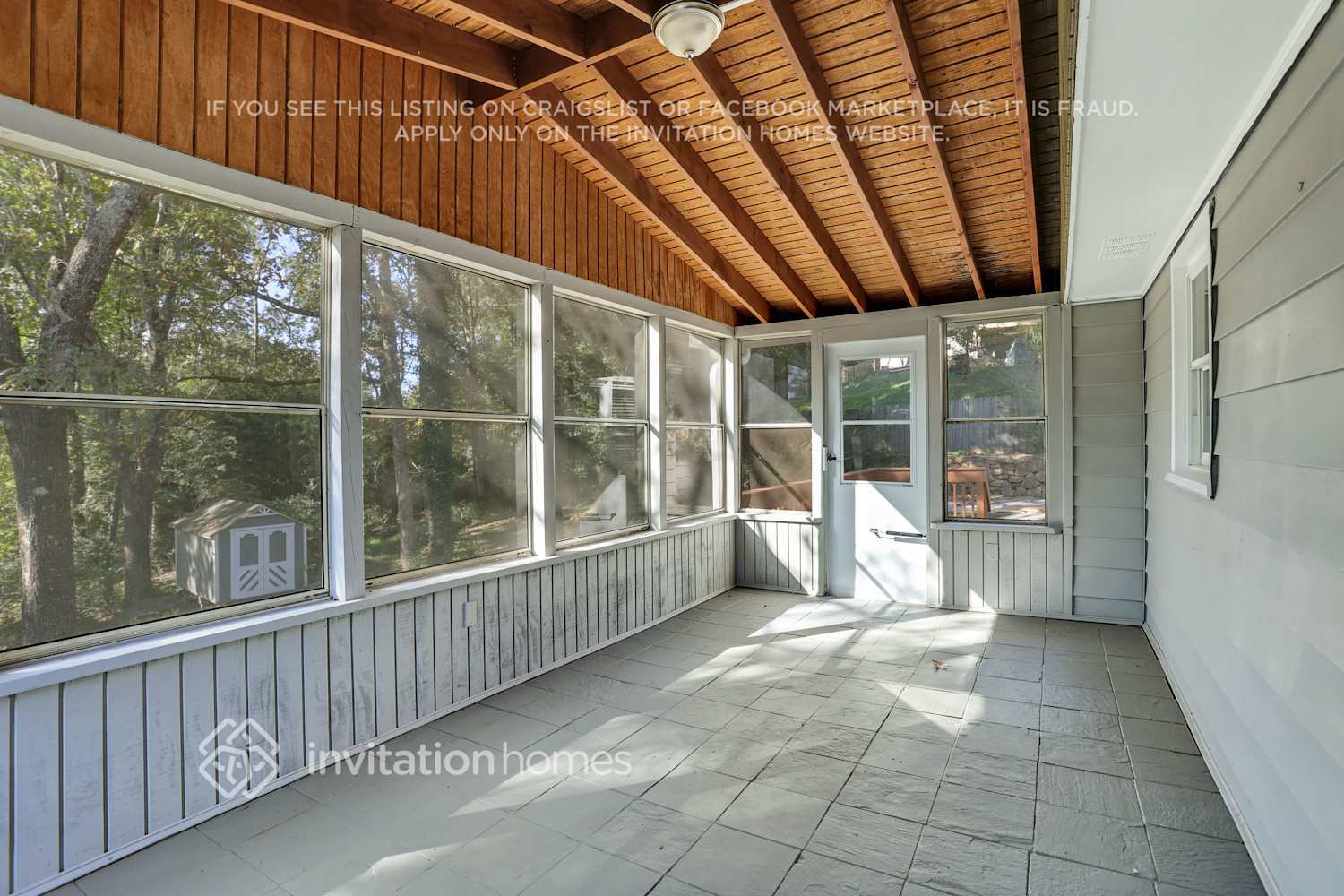 Building Photo - 6679 Chaparral Dr