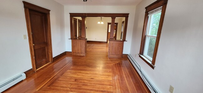 Building Photo - 18-20 Green Street