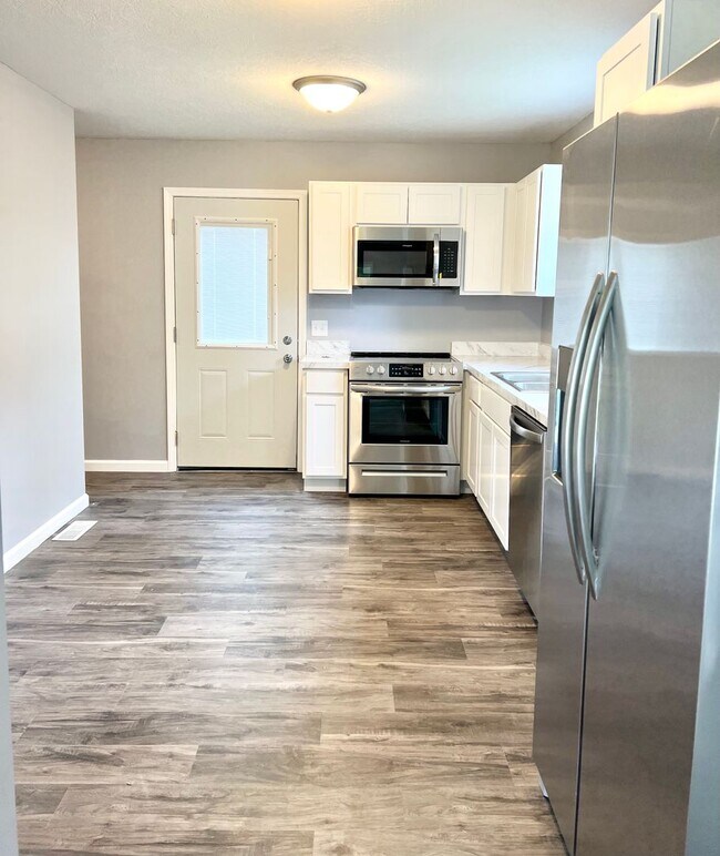 Building Photo - Deposit moves you in — no rent until September 1st! Newer Construction 2-Bedroom Home!
