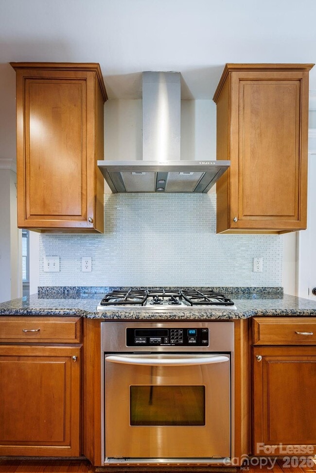 Building Photo - 435 Walnut Ave