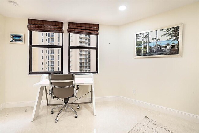 Building Photo - 2800 N Ocean Dr