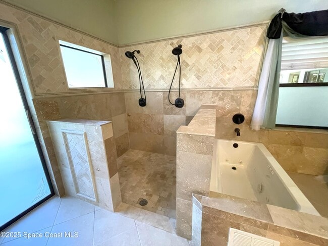 Building Photo - 108 Windward Way