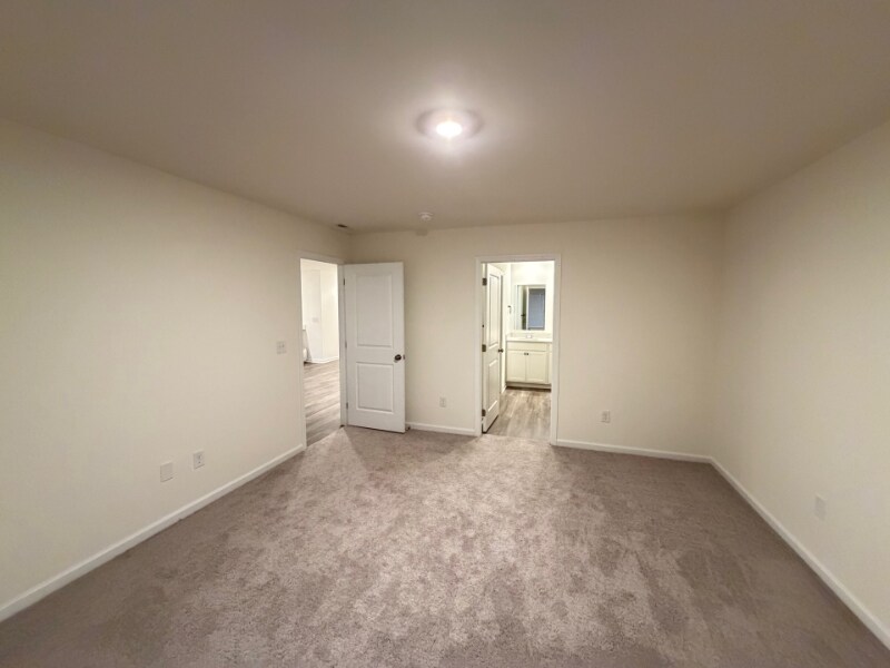 Building Photo - 116 Vulcan St