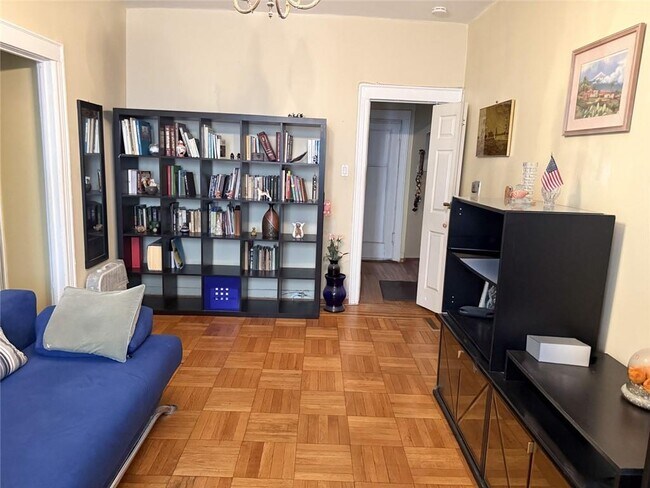 Building Photo - 3039 Ocean Pkwy